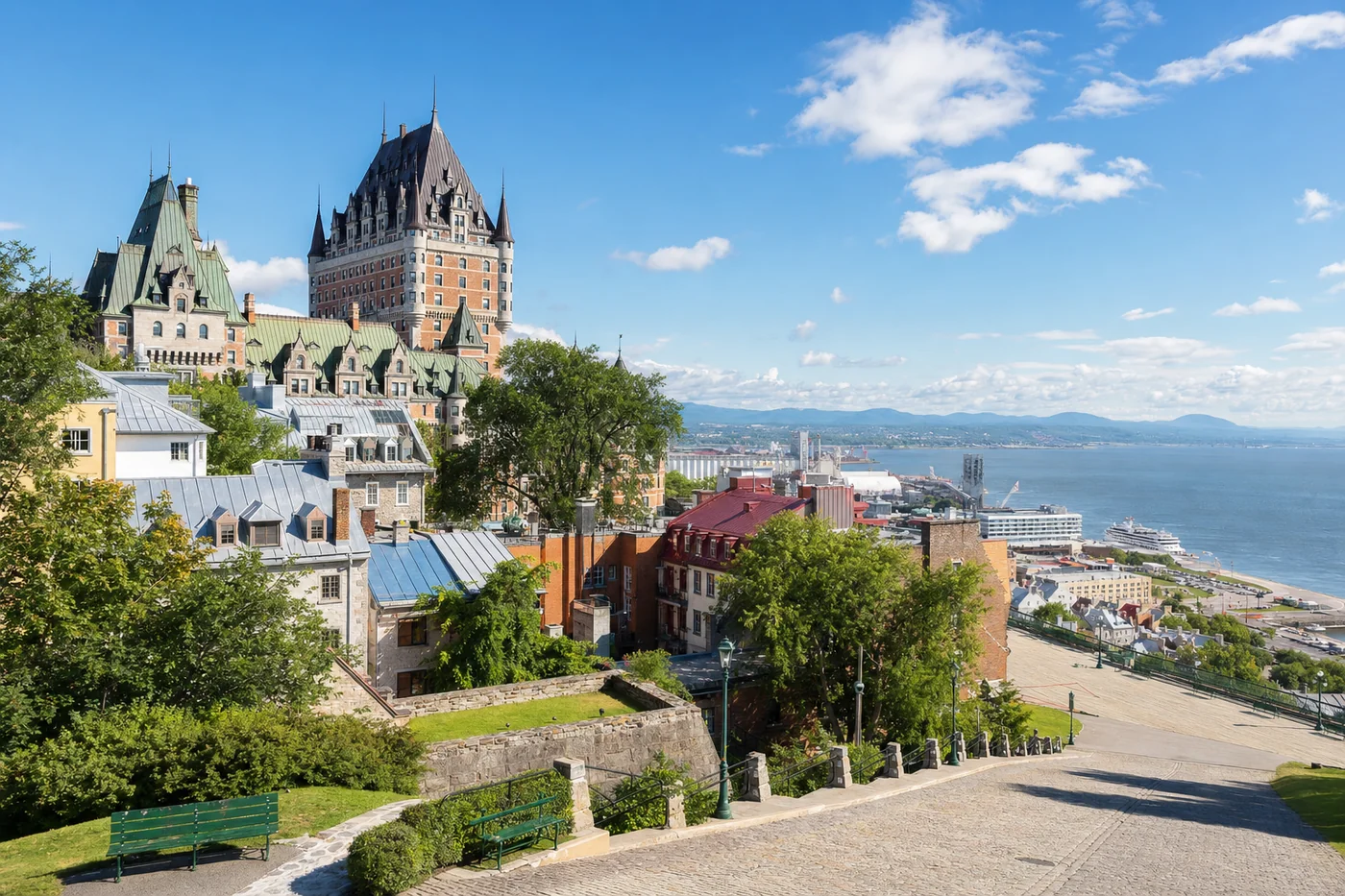 Quebec City summer heritage tours from Toronto